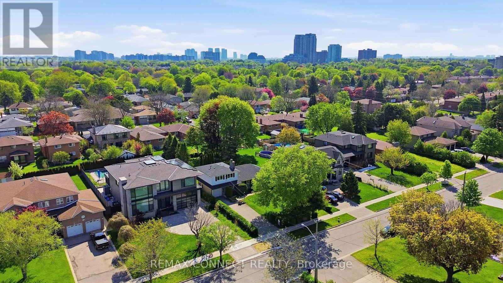 107 Fairglen Avenue, Toronto, Ontario  M1W 1A8 - Photo 45 - E13144032