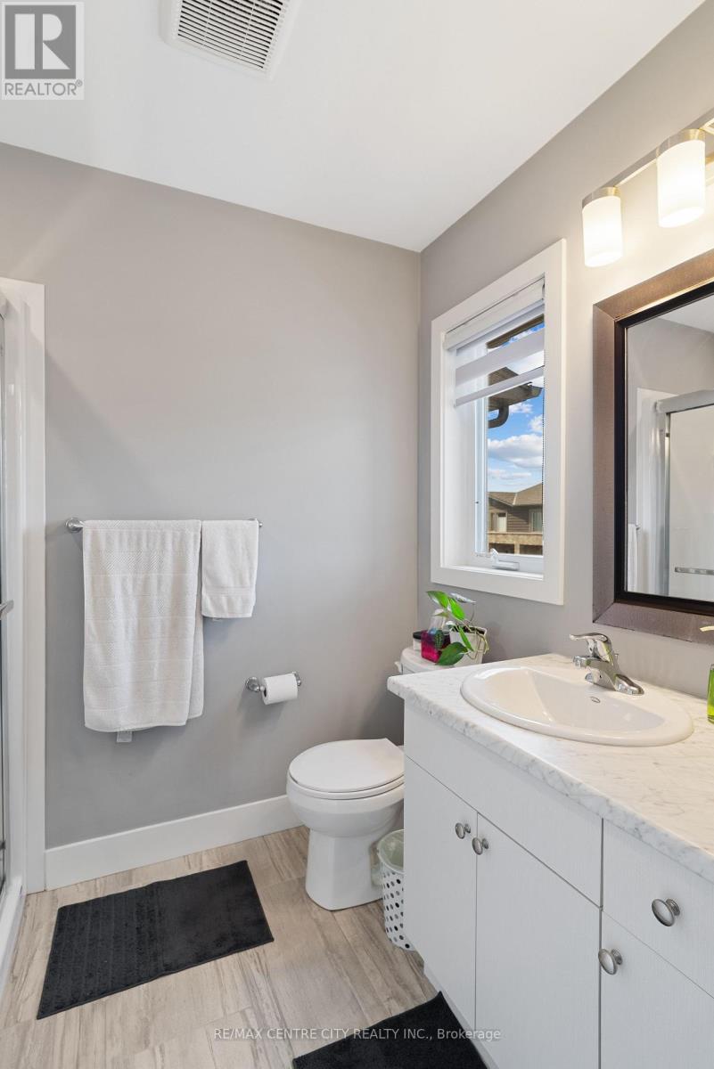 4 - 2070 Meadowgate Boulevard, London South, Ontario  N6M 0H5 - Photo 17 - X13142686