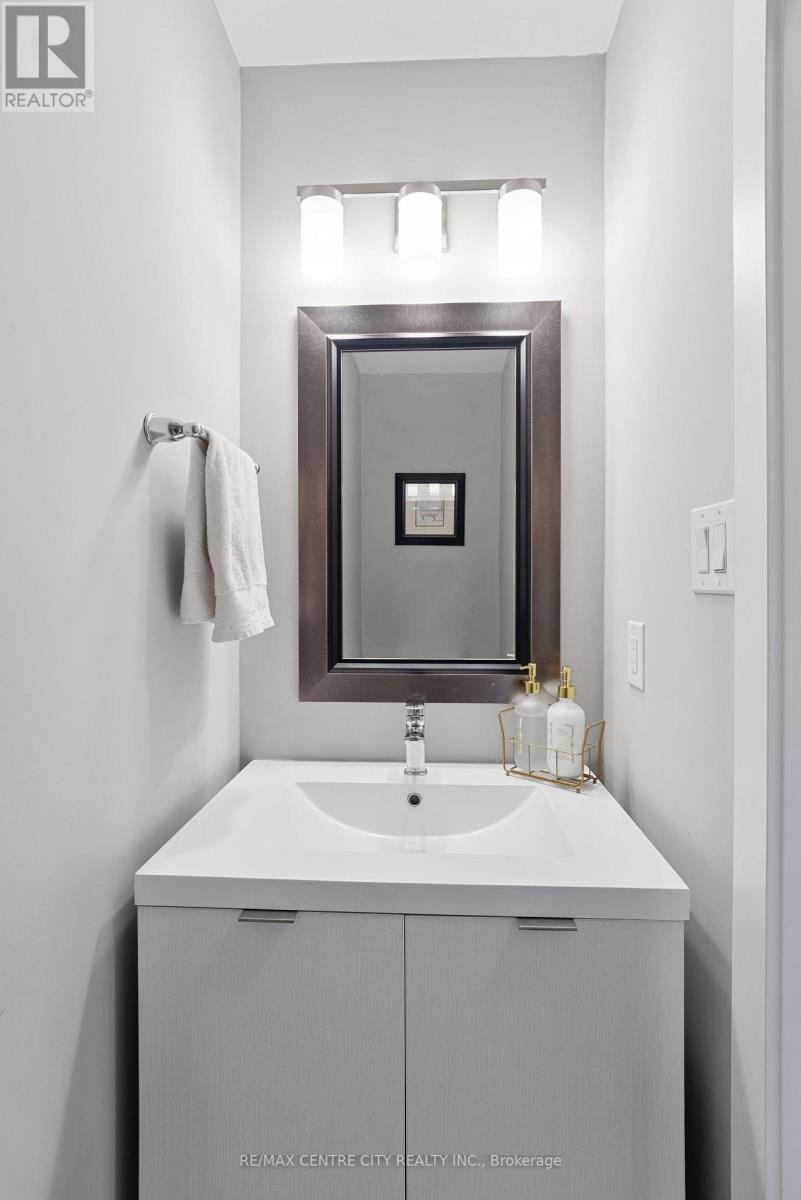 4 - 2070 Meadowgate Boulevard, London South, Ontario  N6M 0H5 - Photo 23 - X13142686