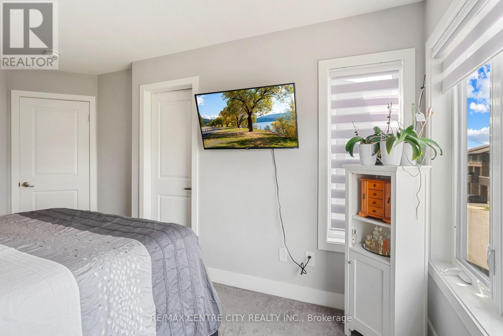 4 - 2070 Meadowgate Boulevard, London South, Ontario  N6M 0H5 - Photo 25 - X13142686