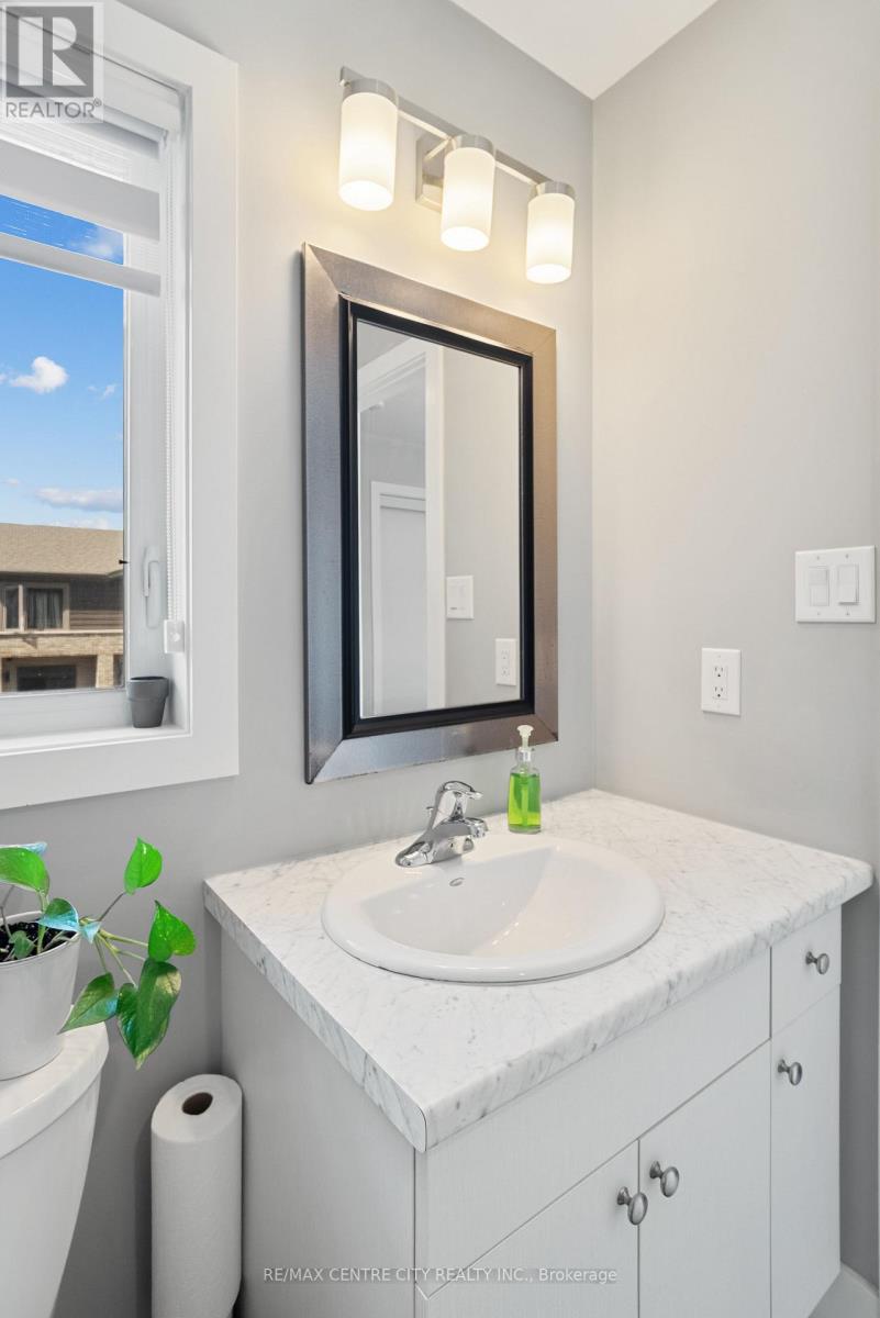 4 - 2070 Meadowgate Boulevard, London South, Ontario  N6M 0H5 - Photo 27 - X13142686