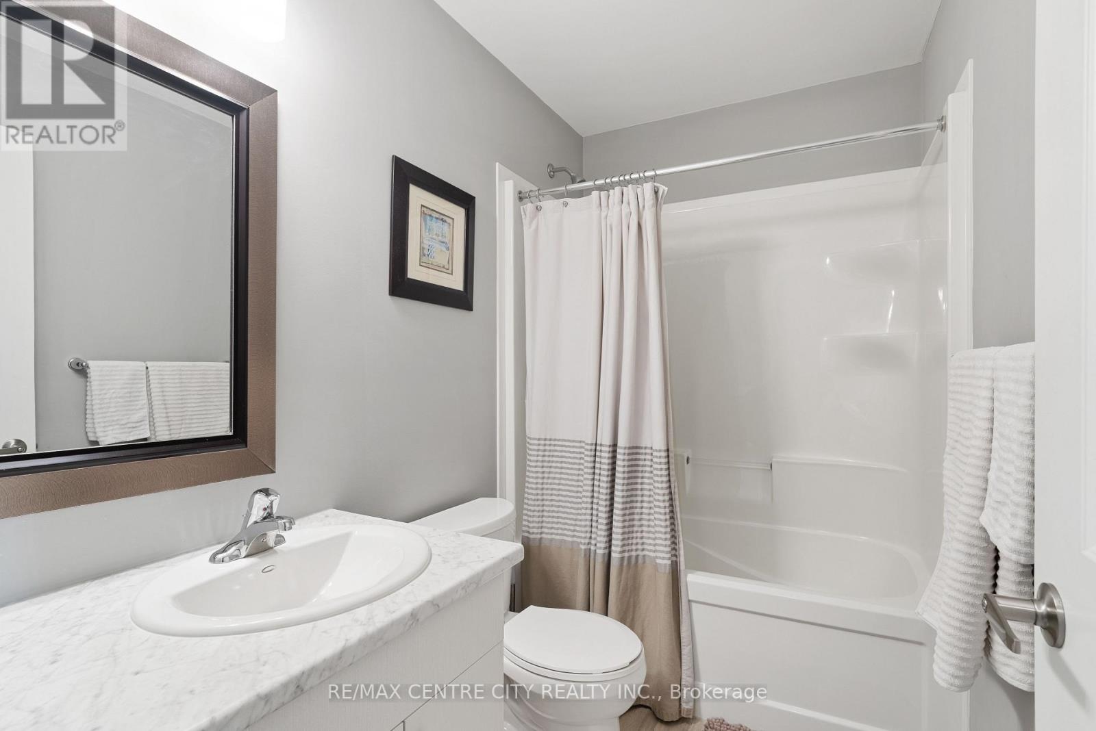 4 - 2070 Meadowgate Boulevard, London South, Ontario  N6M 0H5 - Photo 29 - X13142686