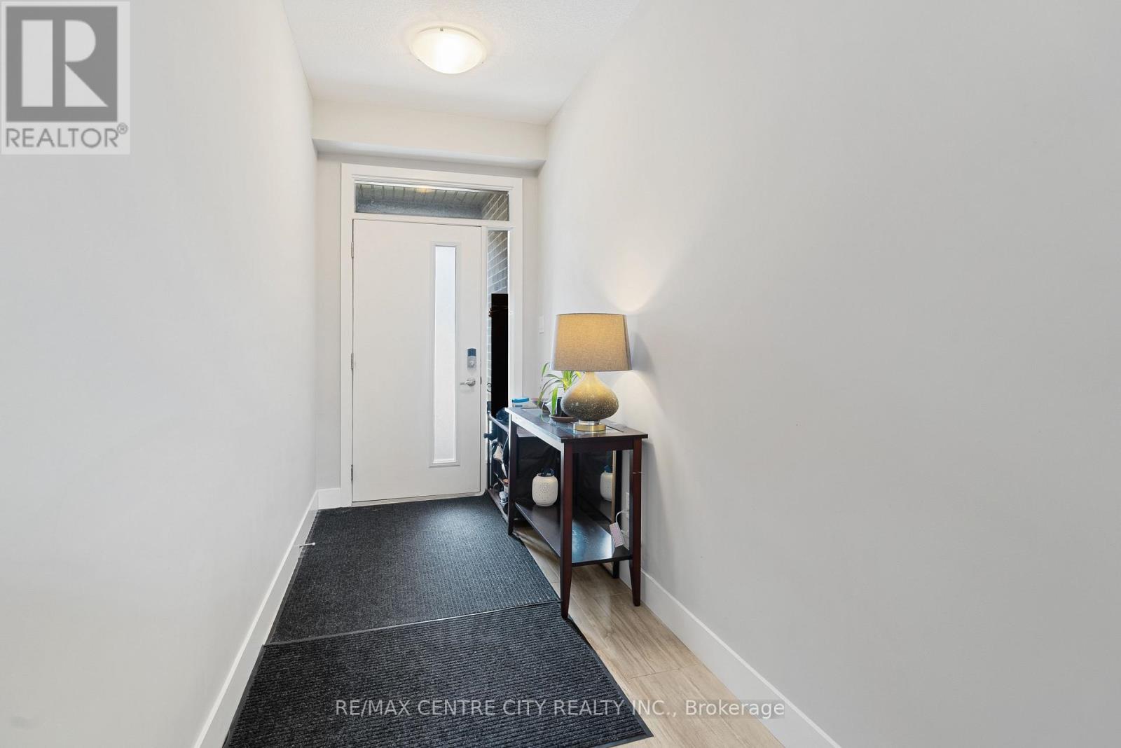 4 - 2070 Meadowgate Boulevard, London South, Ontario  N6M 0H5 - Photo 3 - X13142686