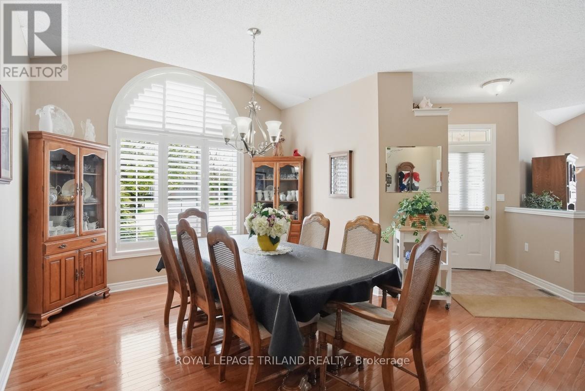 142 - 2025 Meadowgate Boulevard, London South, Ontario  N6M 1K9 - Photo 11 - X13144214