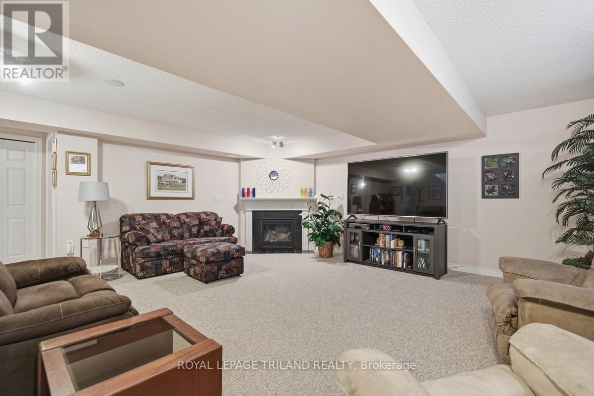 142 - 2025 Meadowgate Boulevard, London South, Ontario  N6M 1K9 - Photo 25 - X13144214