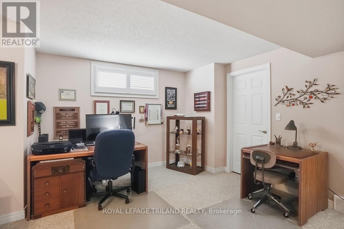 142 - 2025 Meadowgate Boulevard, London South, Ontario  N6M 1K9 - Photo 31 - X13144214
