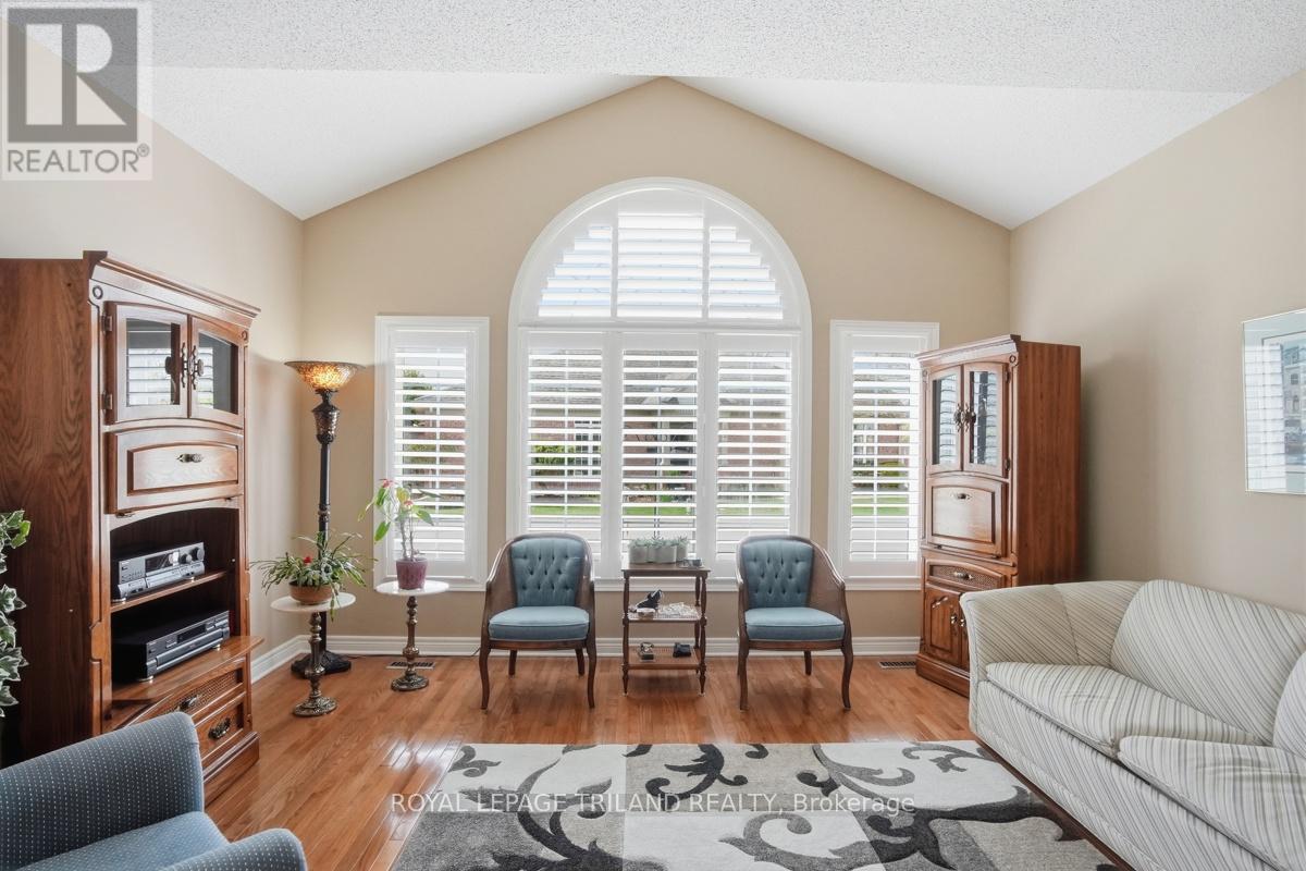 142 - 2025 Meadowgate Boulevard, London South, Ontario  N6M 1K9 - Photo 6 - X13144214