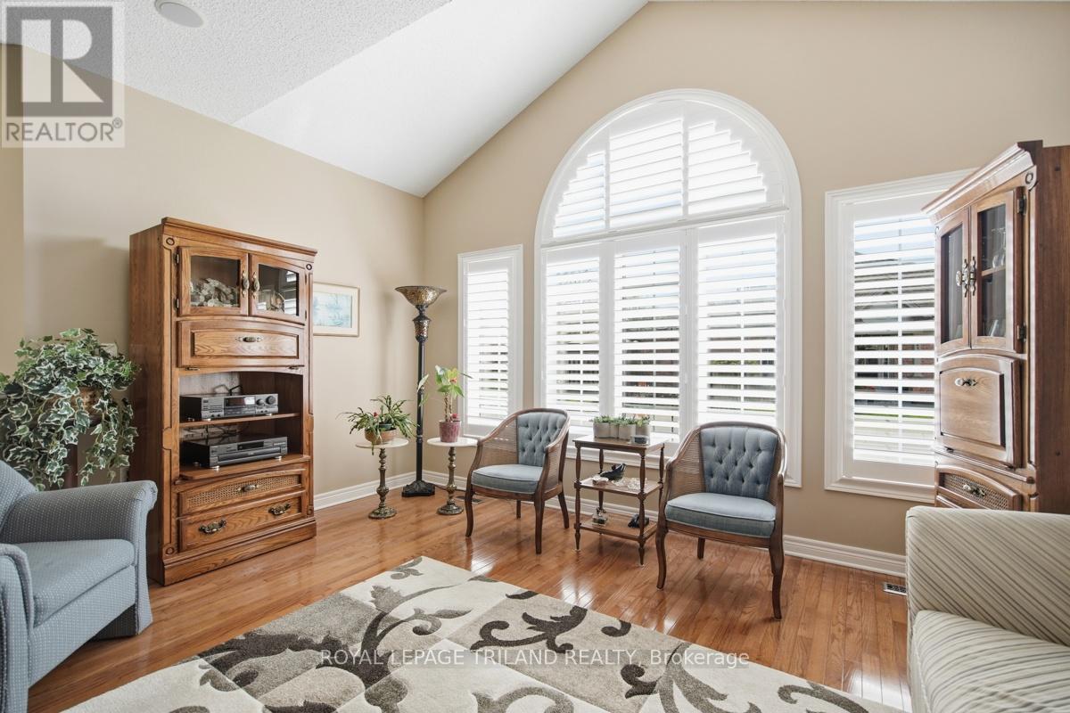 142 - 2025 Meadowgate Boulevard, London South, Ontario  N6M 1K9 - Photo 9 - X13144214