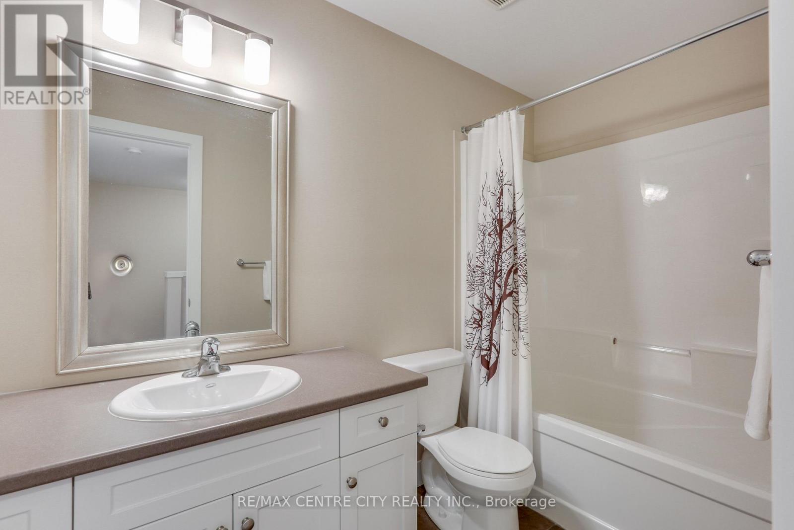 115 - 1960 Dalmagarry Road, London North, Ontario  N6G 0T8 - Photo 32 - X13144378
