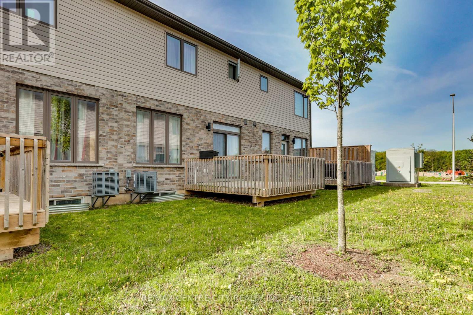 115 - 1960 Dalmagarry Road, London North, Ontario  N6G 0T8 - Photo 47 - X13144378