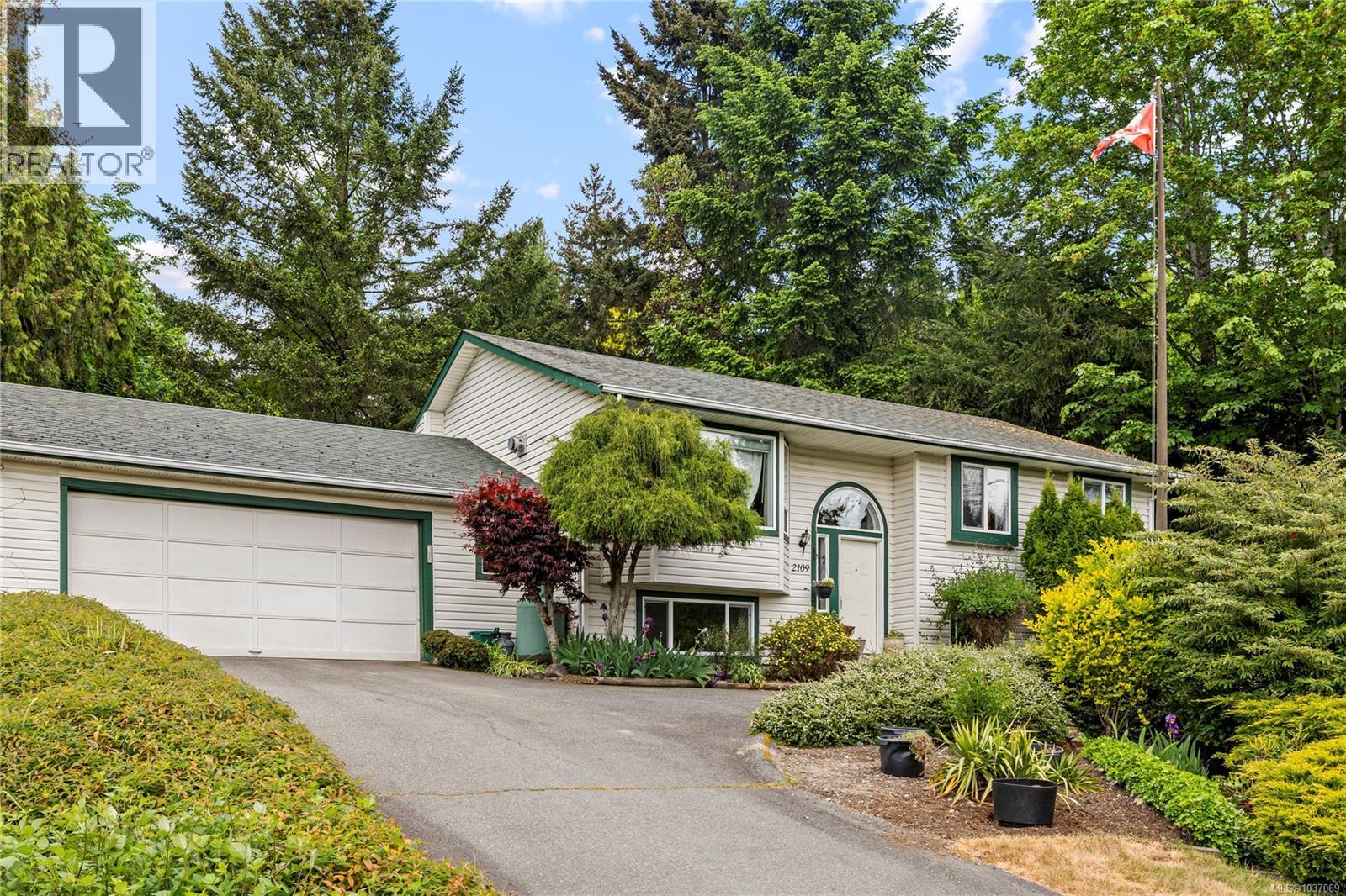 2109 Lakeside Dr, Nanaimo, British Columbia  V9X 1A8 - Photo 1 - 1037069