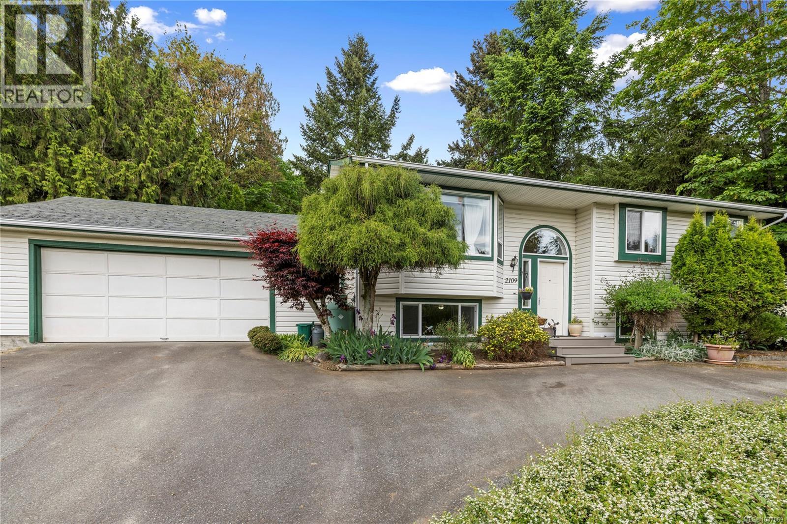 2109 Lakeside Dr, Nanaimo, British Columbia  V9X 1A8 - Photo 2 - 1037069