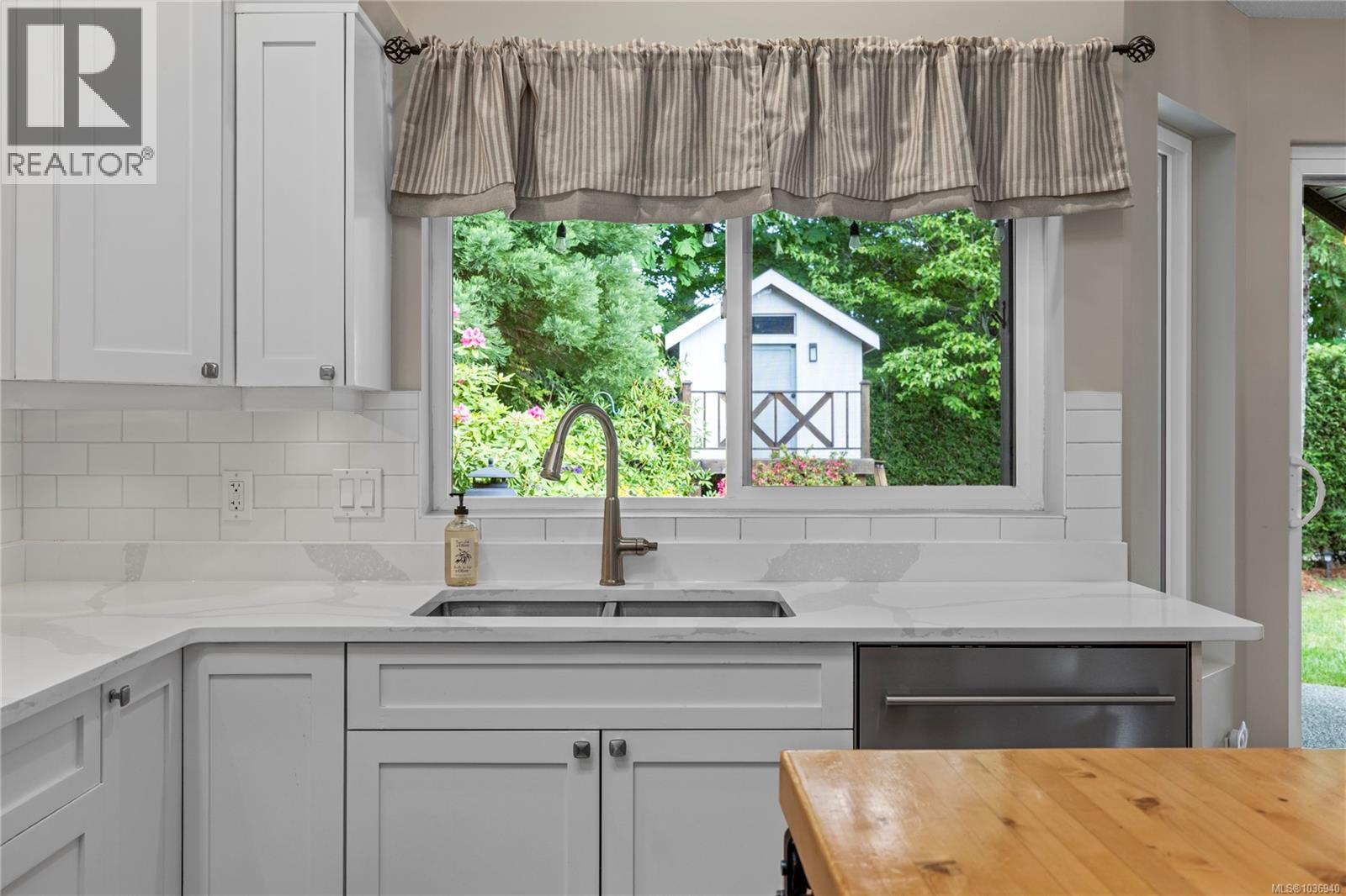 2382 Mill Rd, Nanaimo, British Columbia  V9R 6M9 - Photo 15 - 1036940