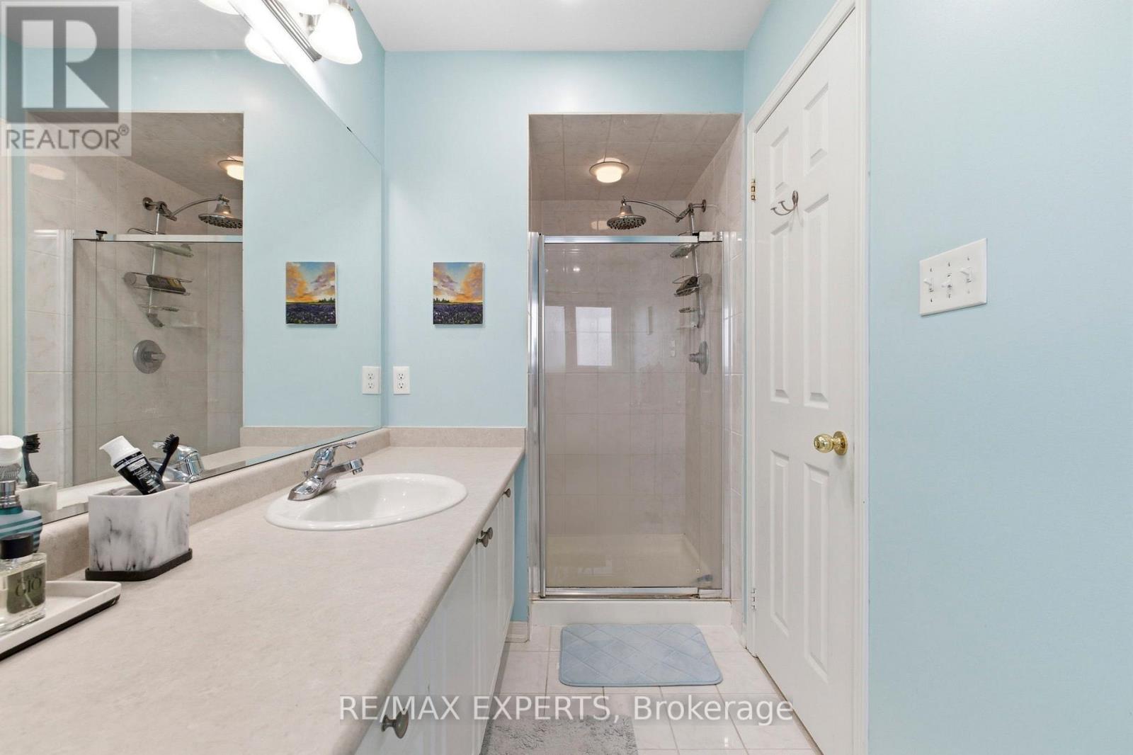 117 Revelstoke Crescent, Richmond Hill, Ontario  L4B 4T5 - Photo 19 - N13074506