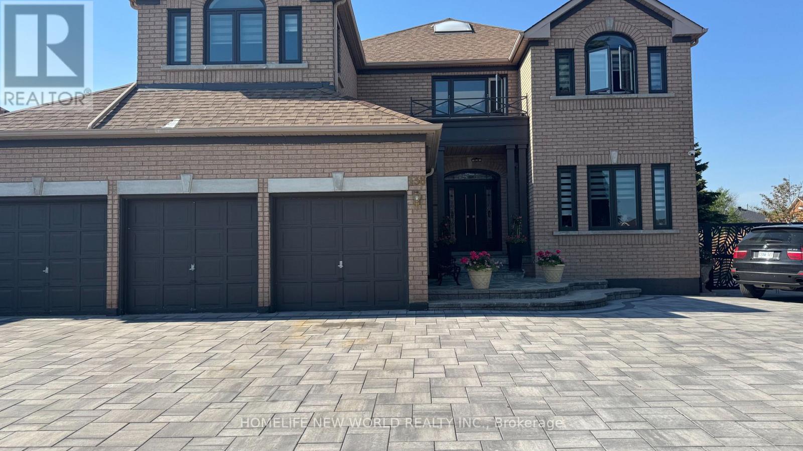Main Floor - 138 Mallory Avenue, Markham, Ontario  L3R 8N6 - Photo 2 - N13141000