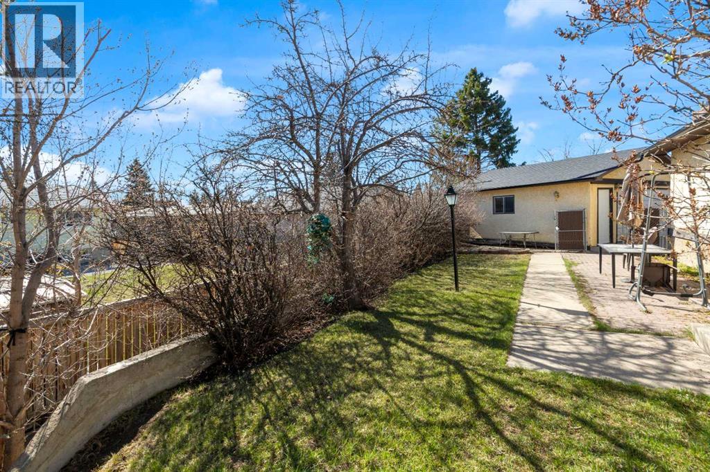 549 Rundleville Place NE, Calgary, Alberta  T1Y 2T5 - Photo 24 - A2307972