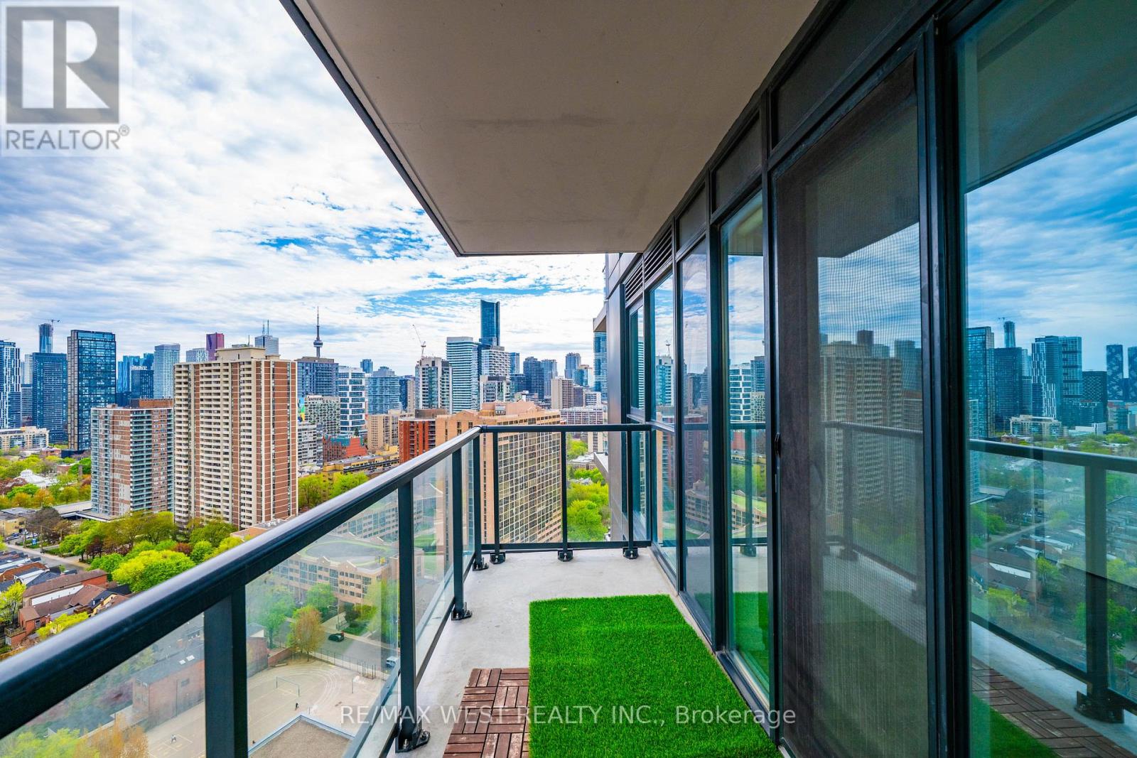 2006 - 159 WELLESLEY STREET E, Toronto, Ontario