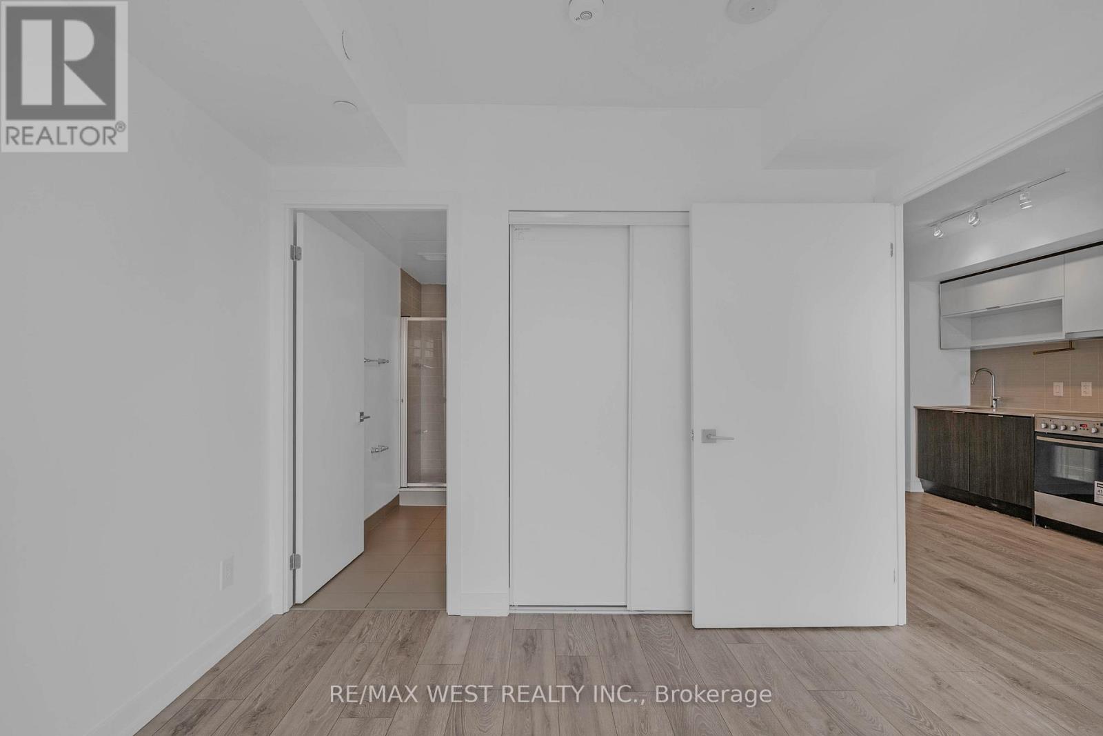 2006 - 159 Wellesley Street E, Toronto, Ontario  M4Y 0H5 - Photo 13 - C13124472