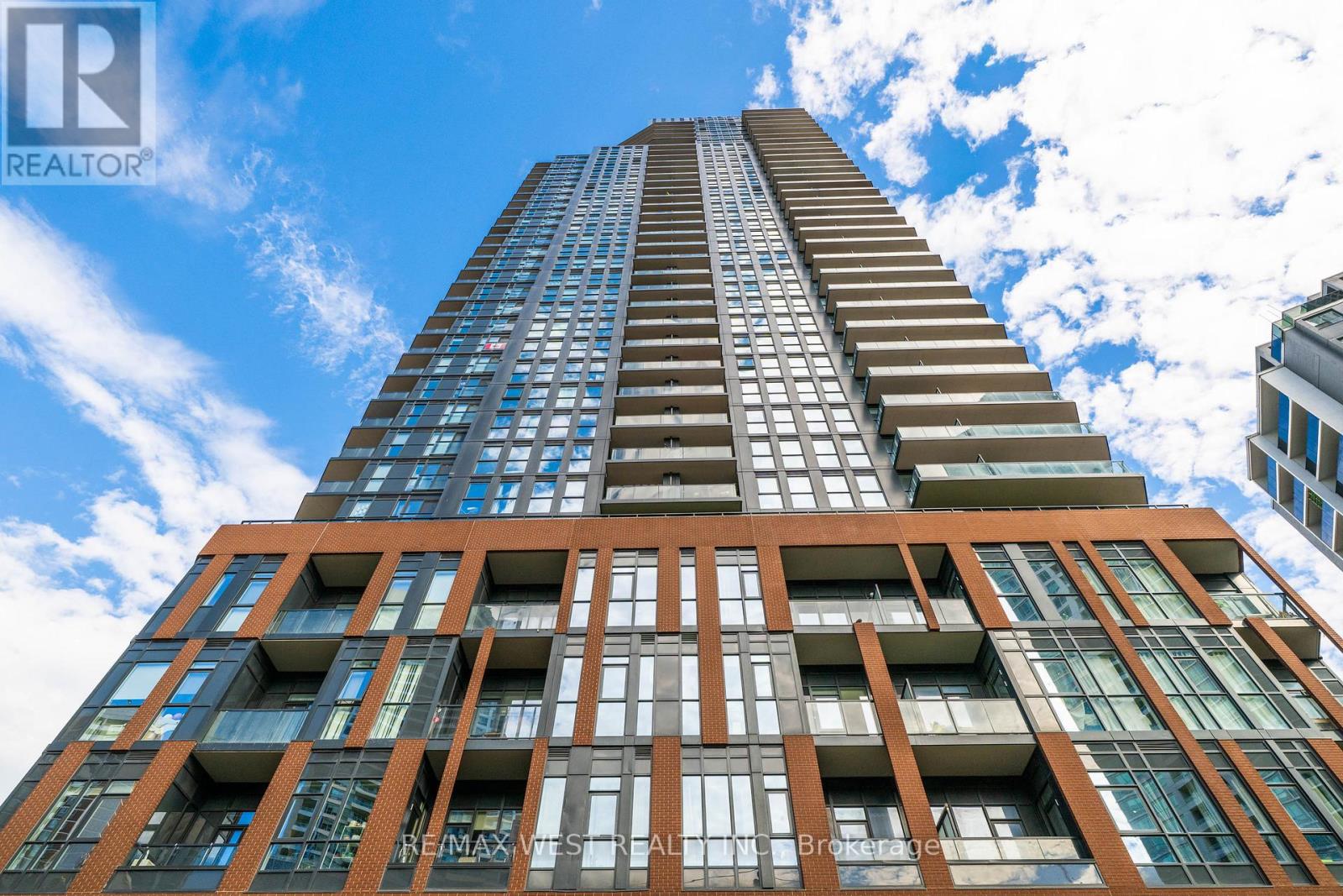 2006 - 159 Wellesley Street E, Toronto, Ontario  M4Y 0H5 - Photo 34 - C13124472