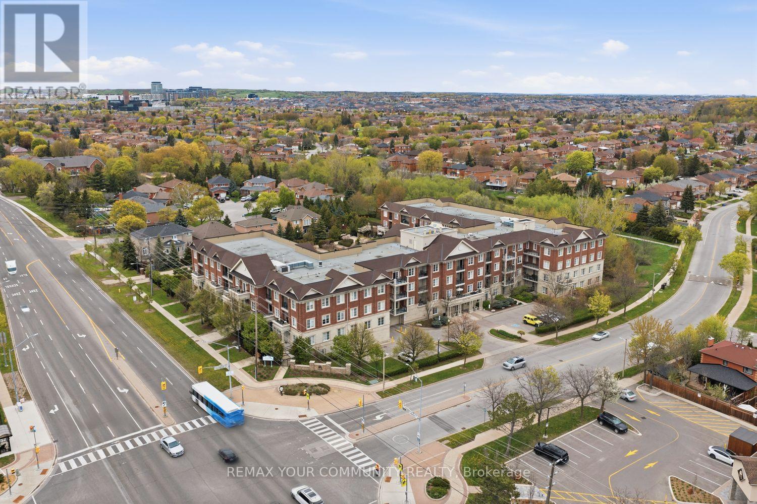 313 - 9519 Keele Street, Vaughan, Ontario  L6A 4A2 - Photo 1 - N13143984