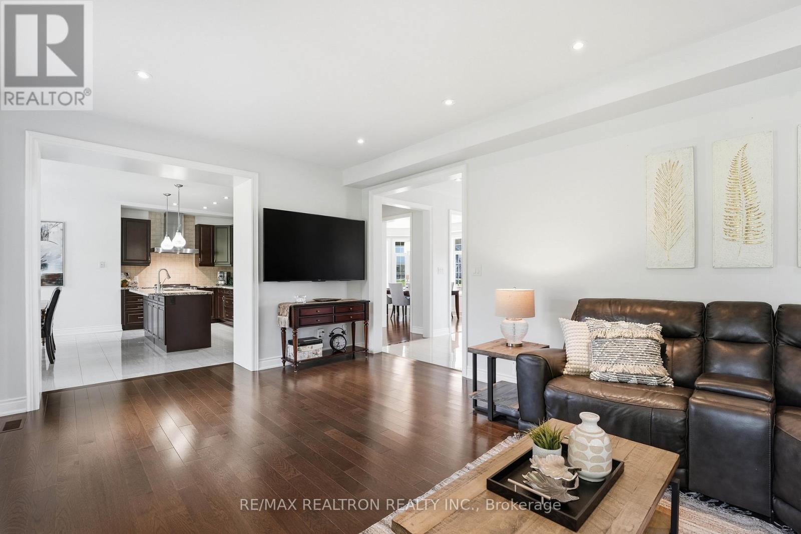 168 Pine Hill Road, Bradford West Gwillimbury, Ontario  L3Z 0H1 - Photo 12 - N13144012