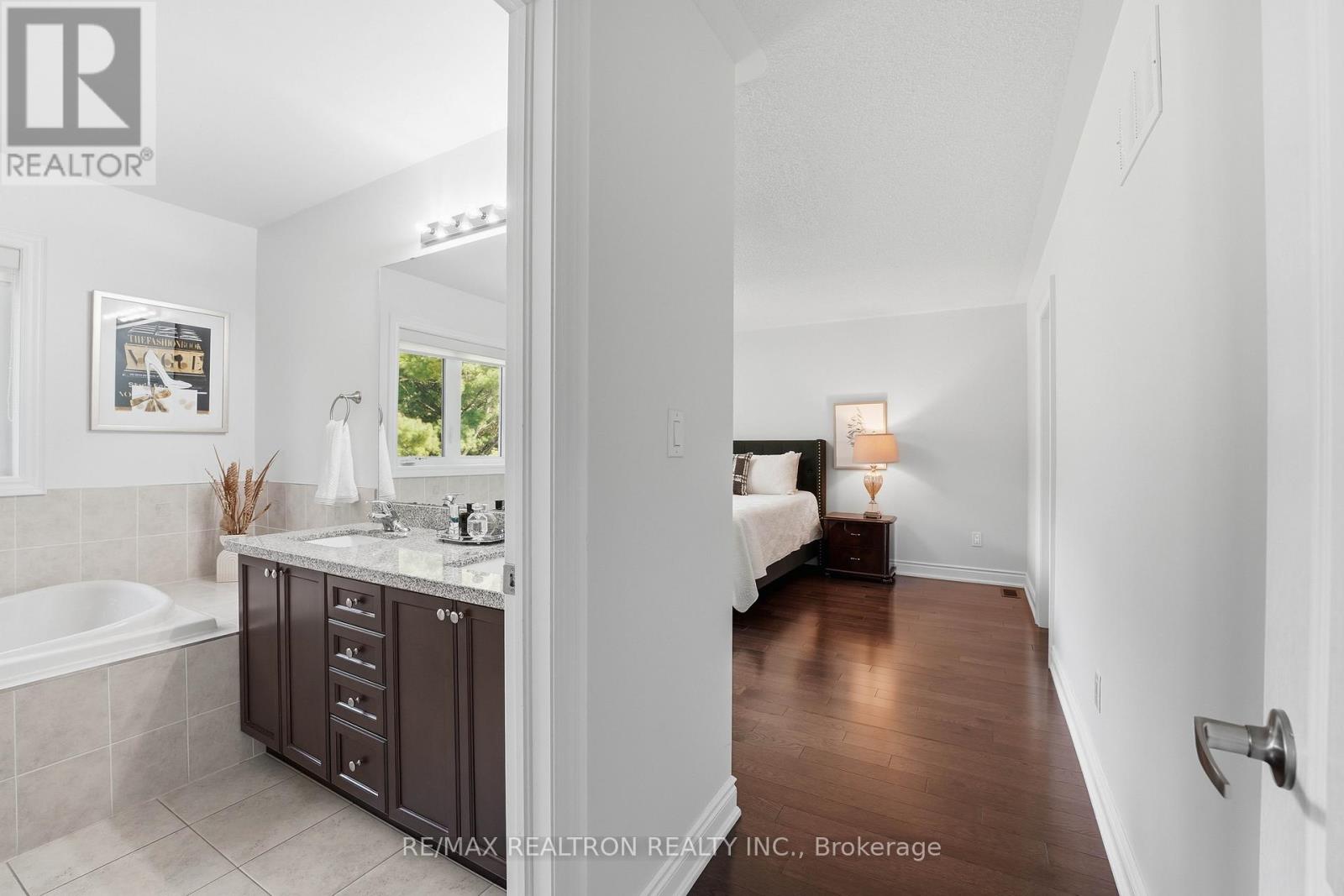 168 Pine Hill Road, Bradford West Gwillimbury, Ontario  L3Z 0H1 - Photo 29 - N13144012