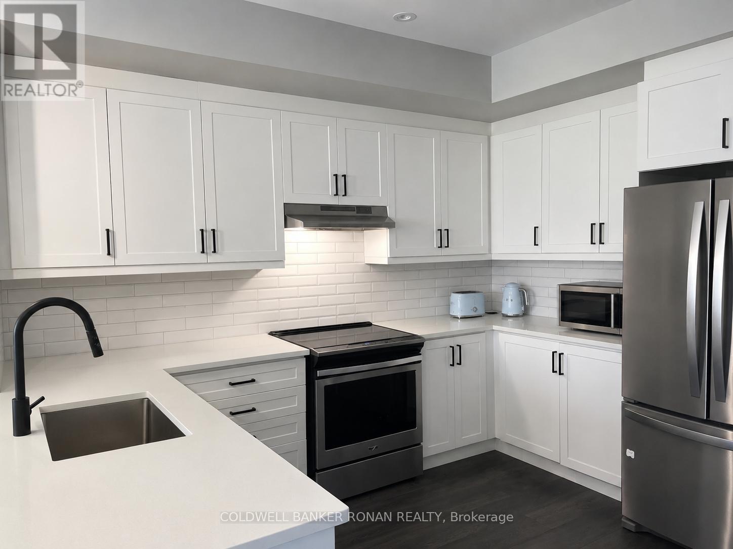 153 Walker Boulevard, New Tecumseth, Ontario  L9R 0R2 - Photo 4 - N13144020