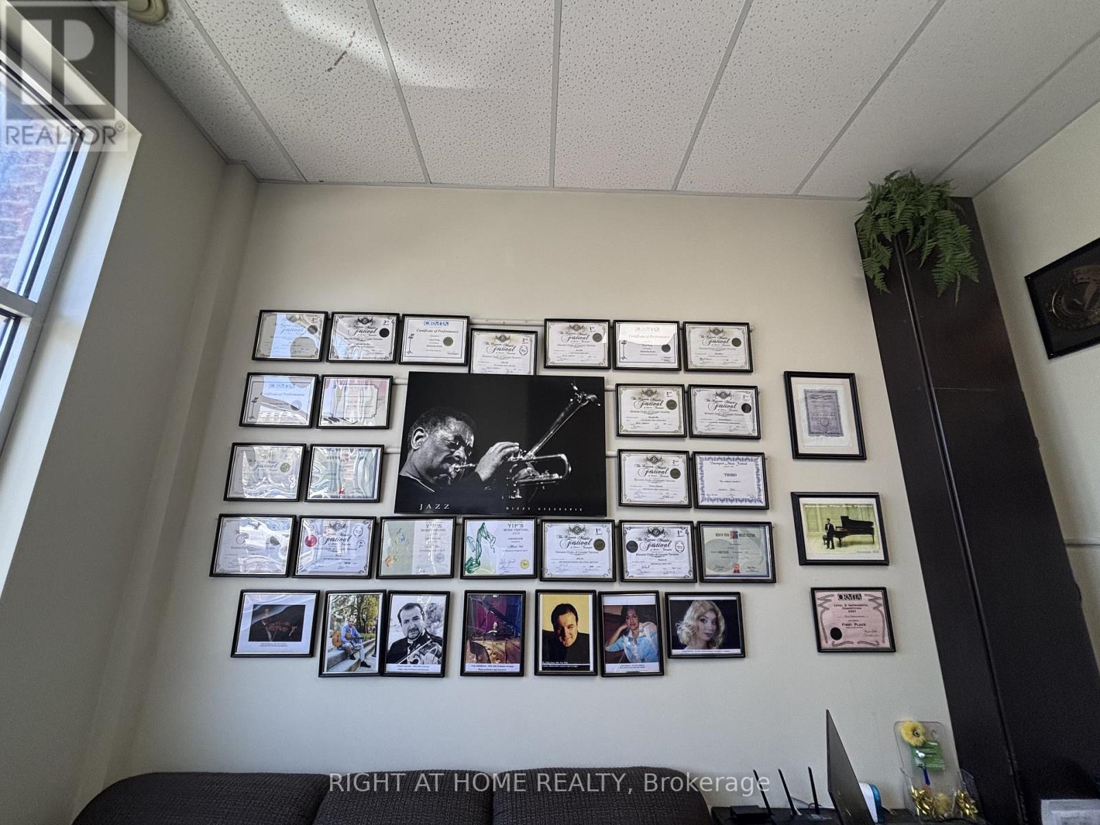 205 - 8791 Woodbine Avenue, Markham (Buttonville), Ontario  L3R 0P4 - Photo 11 - N13144028