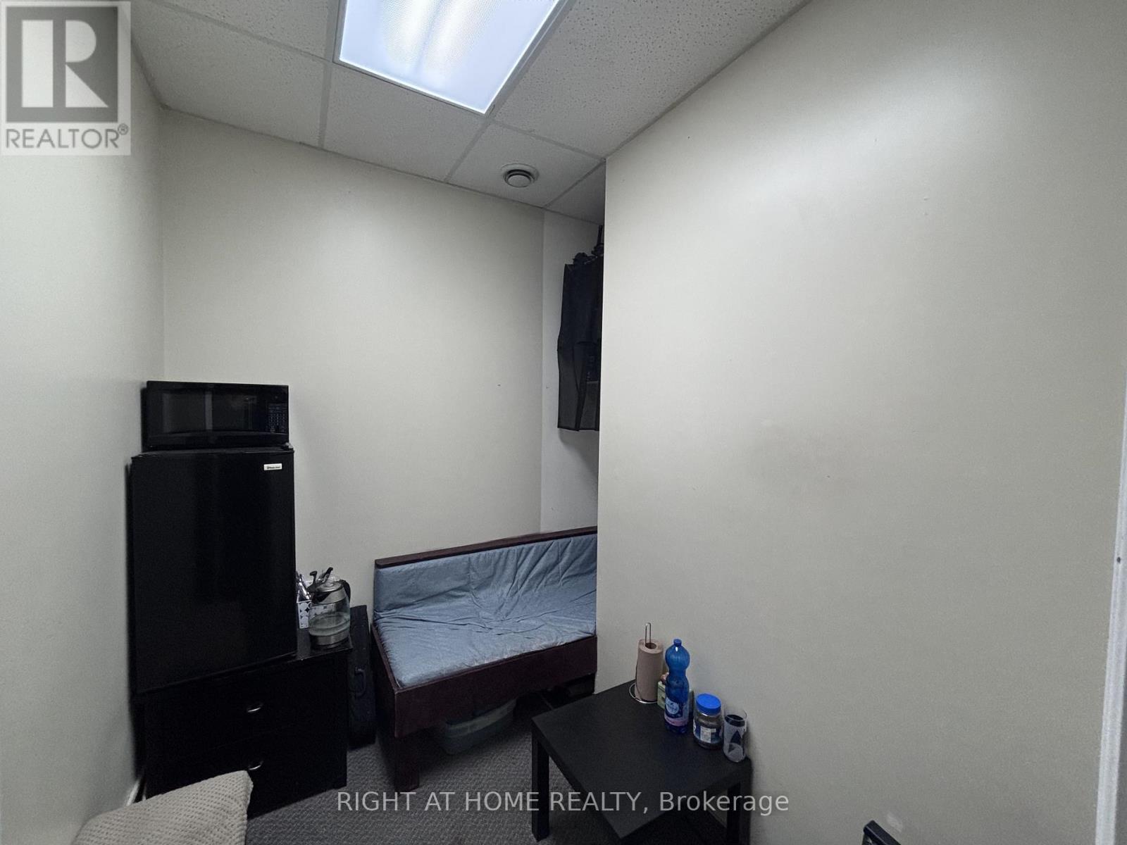205 - 8791 Woodbine Avenue, Markham (Buttonville), Ontario  L3R 0P4 - Photo 7 - N13144028