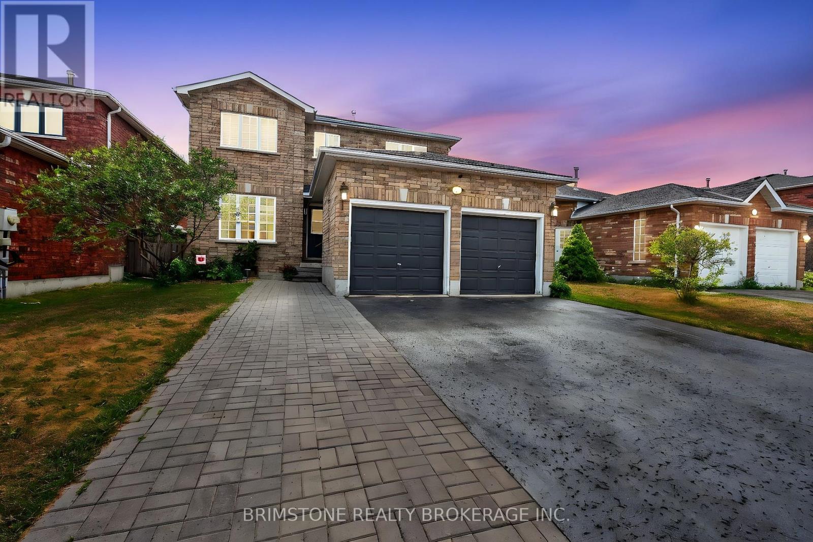 116 Bird Street, Barrie, Ontario  L4N 0W6 - Photo 1 - S13143878