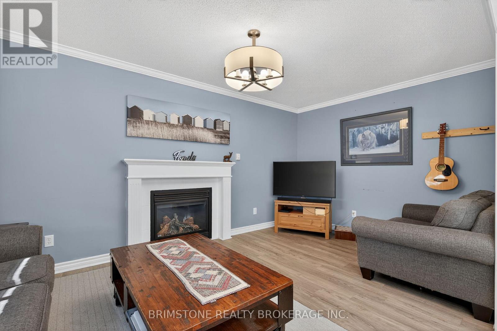 116 Bird Street, Barrie, Ontario  L4N 0W6 - Photo 13 - S13143878