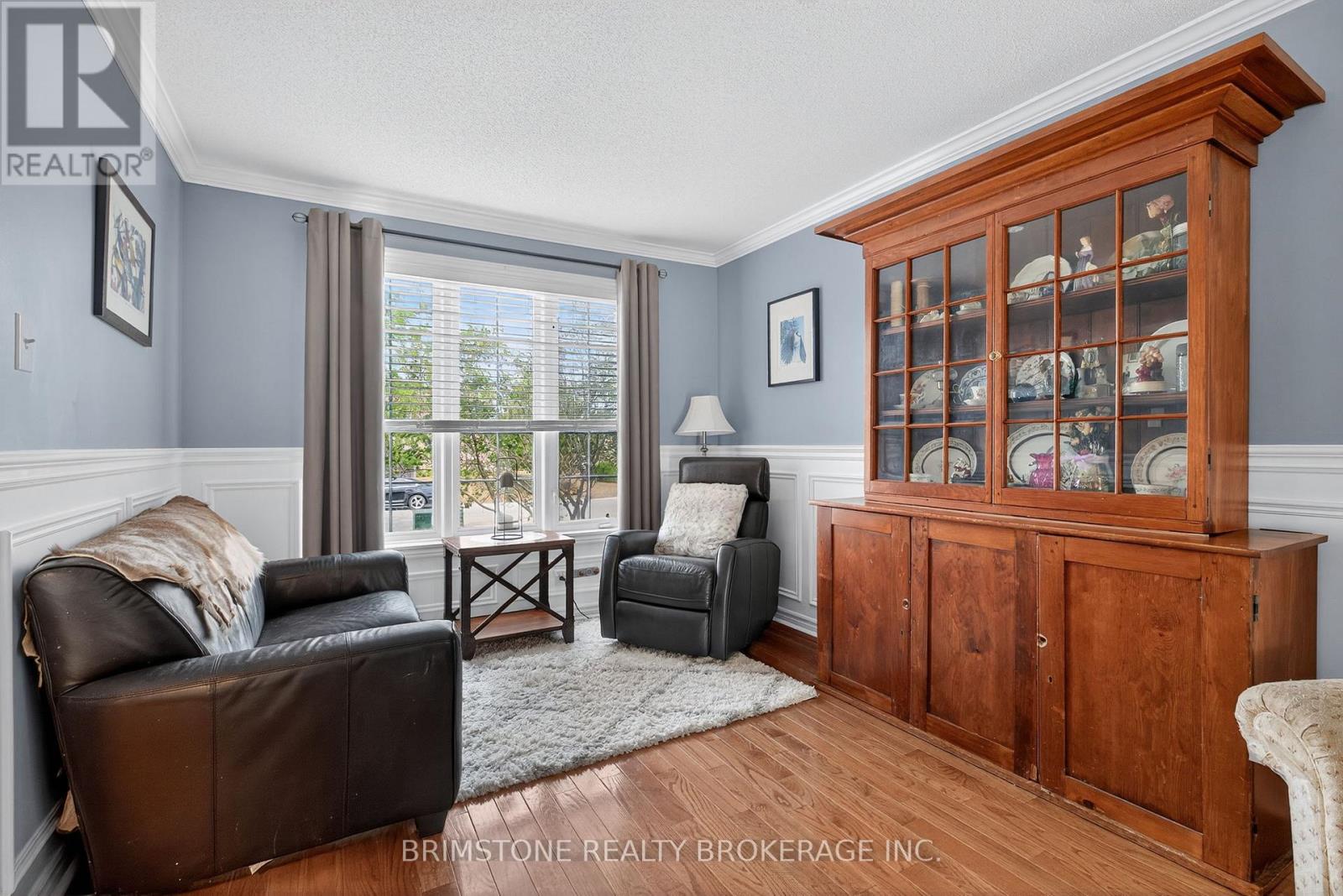 116 Bird Street, Barrie, Ontario  L4N 0W6 - Photo 5 - S13143878