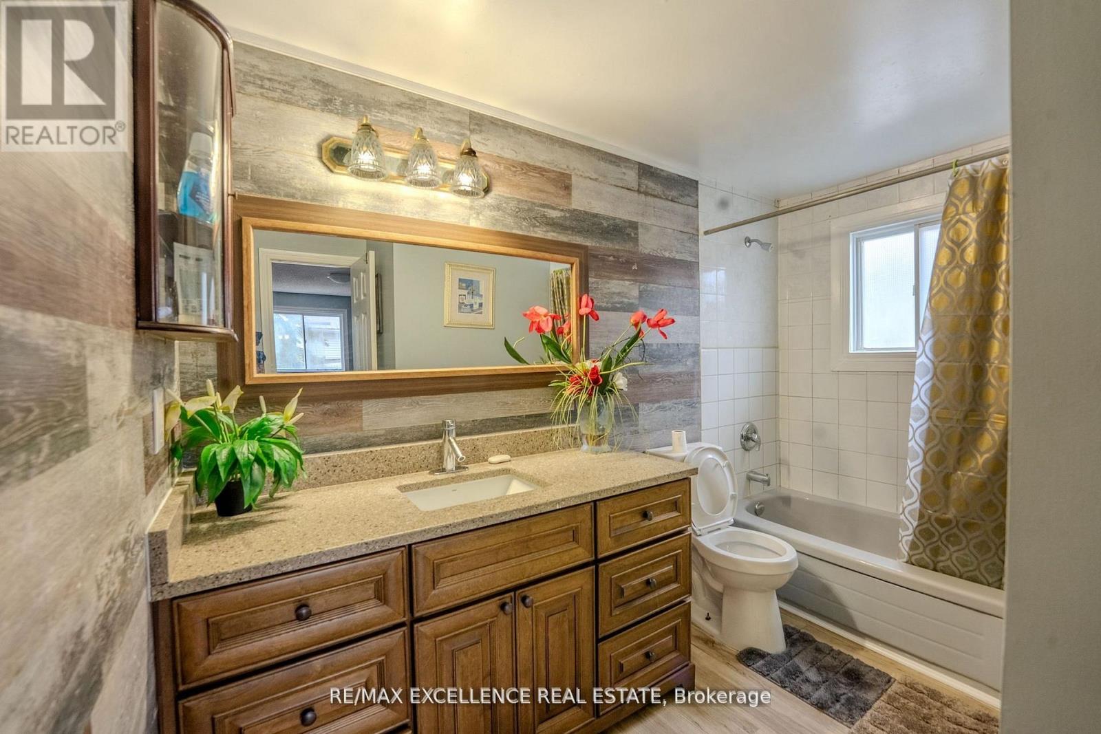 3 Hickling Trail, Barrie, Ontario  L4M 5V7 - Photo 17 - S13143888