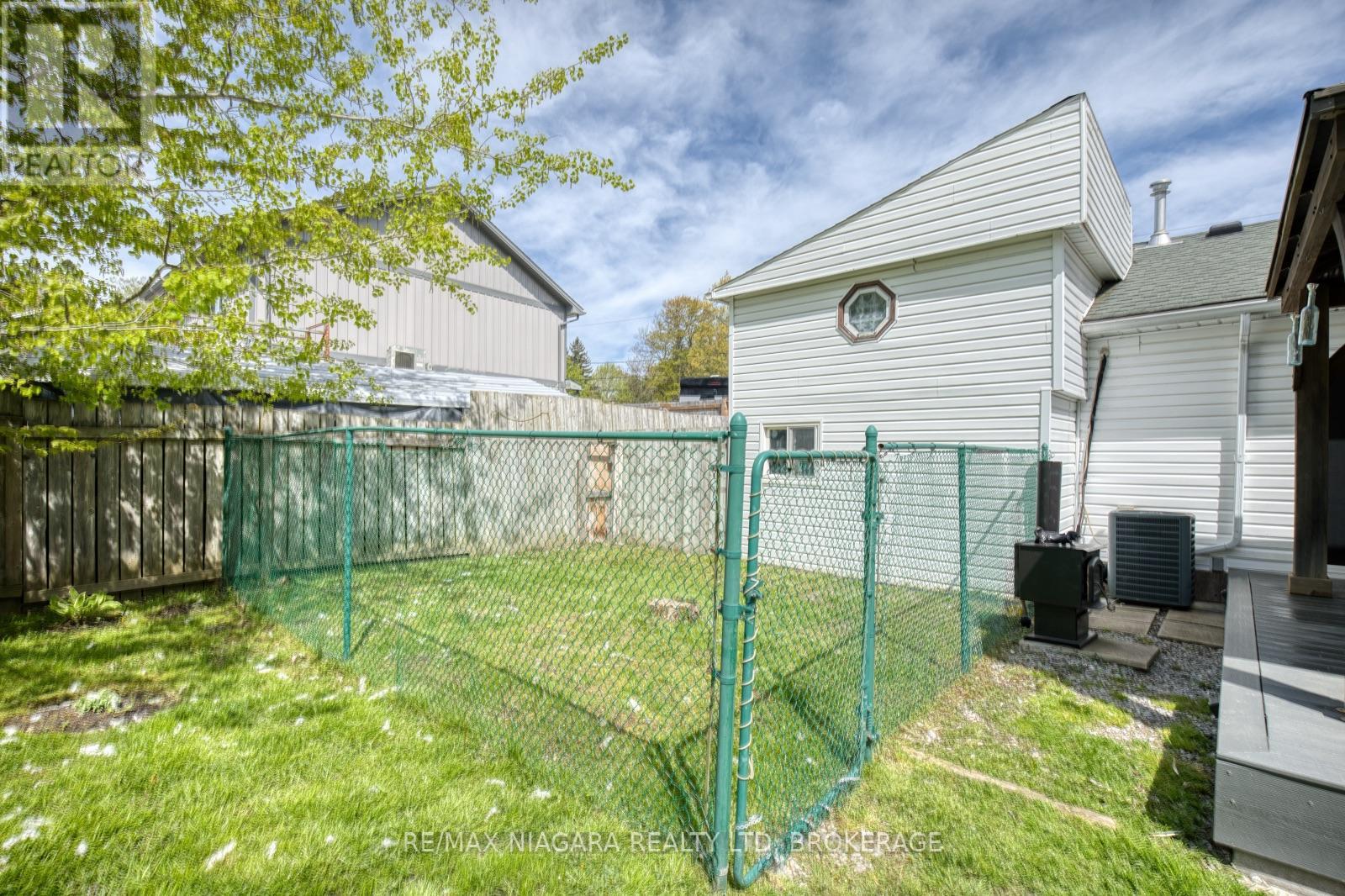 3283 Grove Avenue, Fort Erie, Ontario  L0S 1N0 - Photo 28 - X13144196