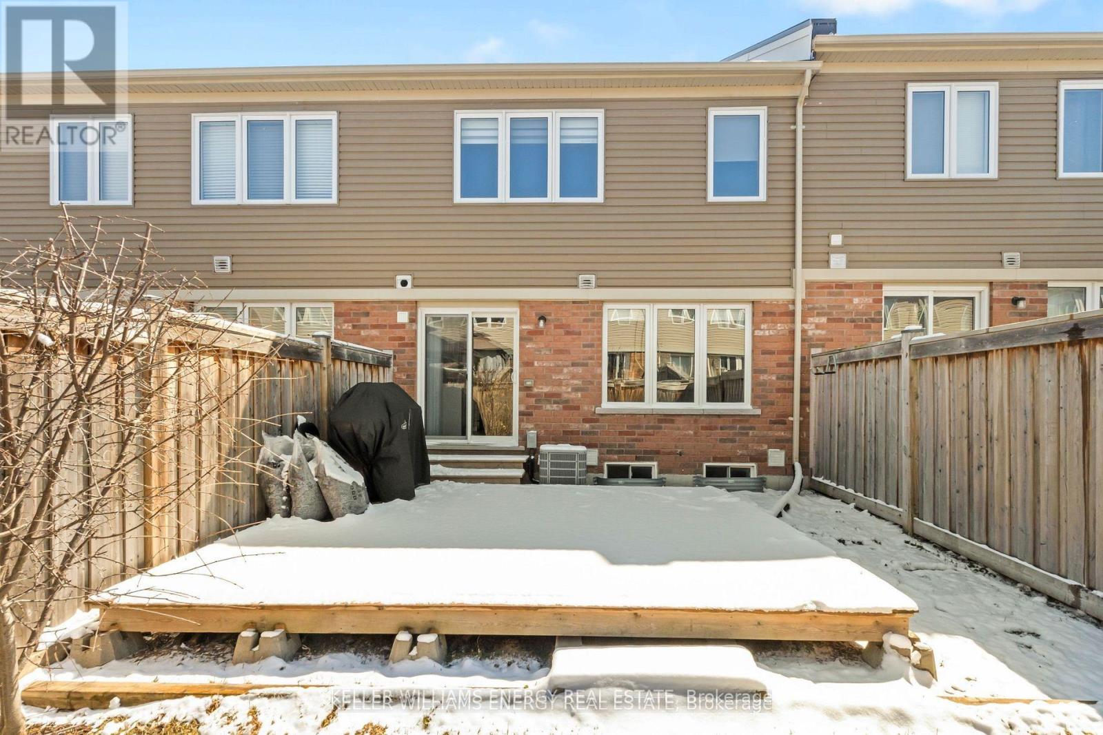 33 Tabaret Crescent, Oshawa, Ontario  L1L 0G5 - Photo 25 - E13144094