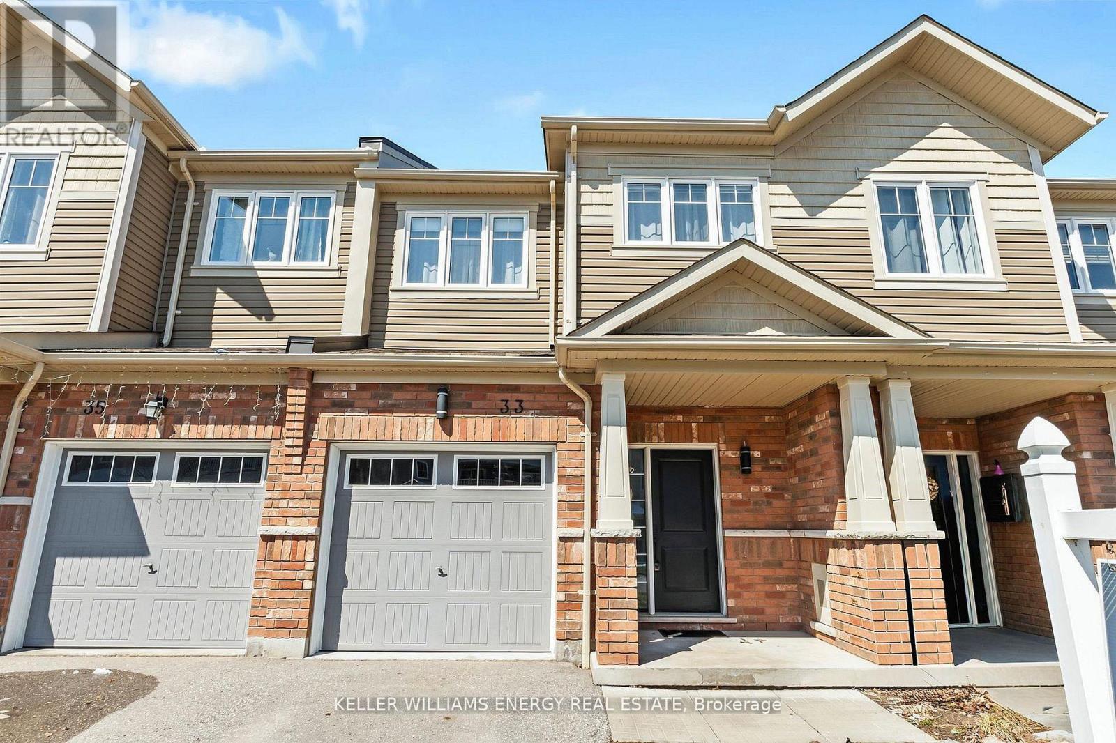 33 Tabaret Crescent, Oshawa, Ontario  L1L 0G5 - Photo 5 - E13144094
