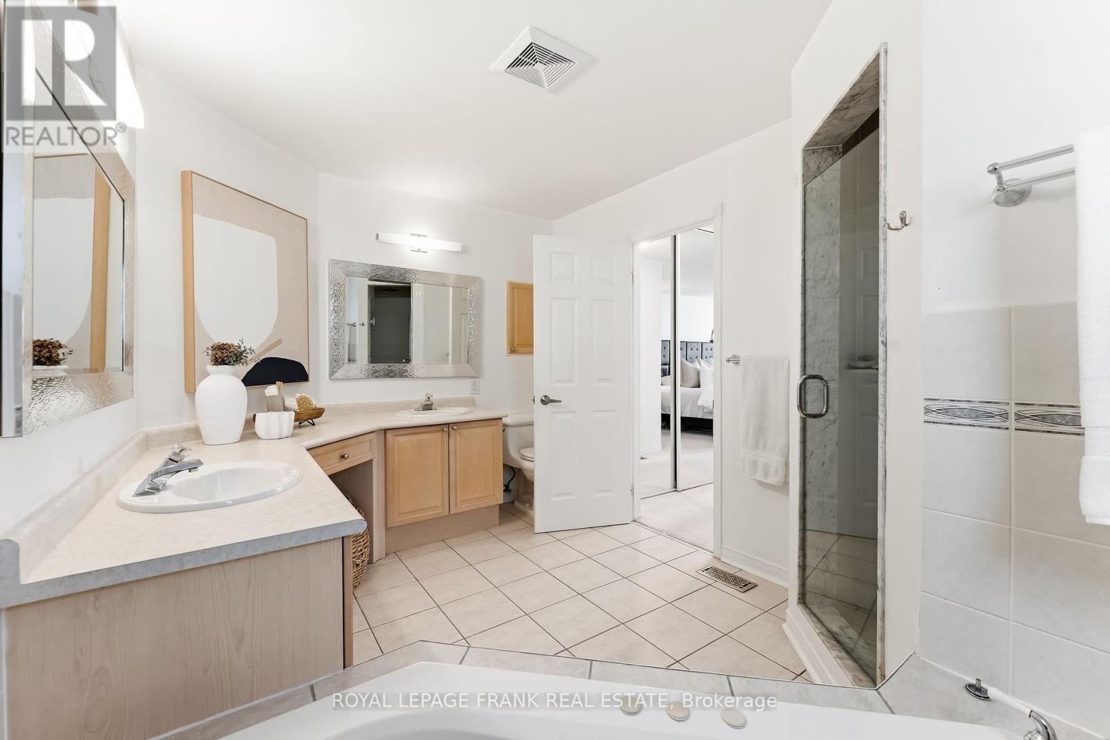 98 Portage Trail, Whitby, Ontario  L1N 9N8 - Photo 20 - E13144224