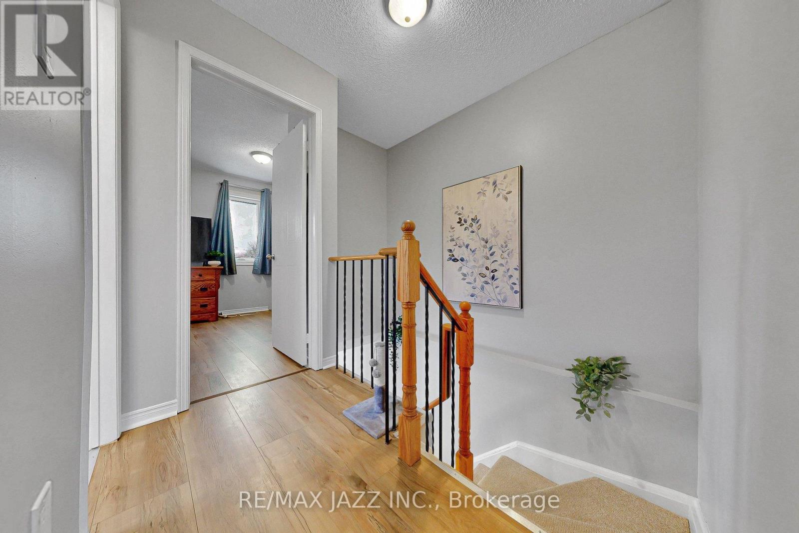 102 Penfound Drive, Clarington, Ontario  L1C 4B8 - Photo 19 - E13144356