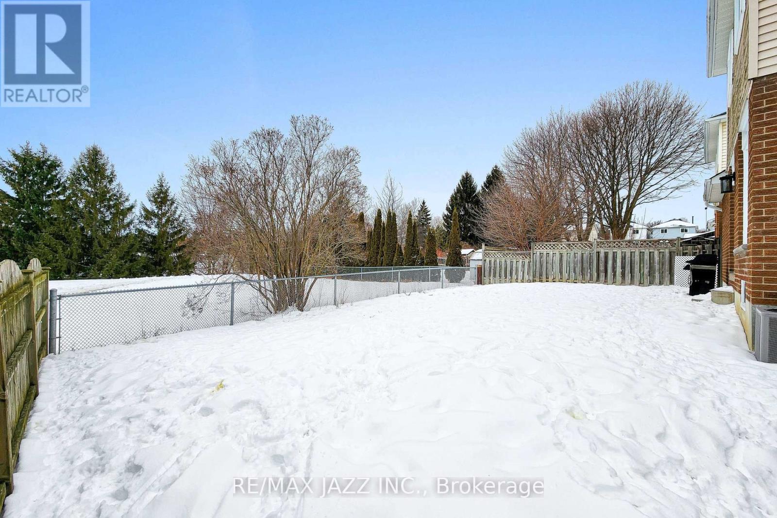 102 Penfound Drive, Clarington, Ontario  L1C 4B8 - Photo 34 - E13144356