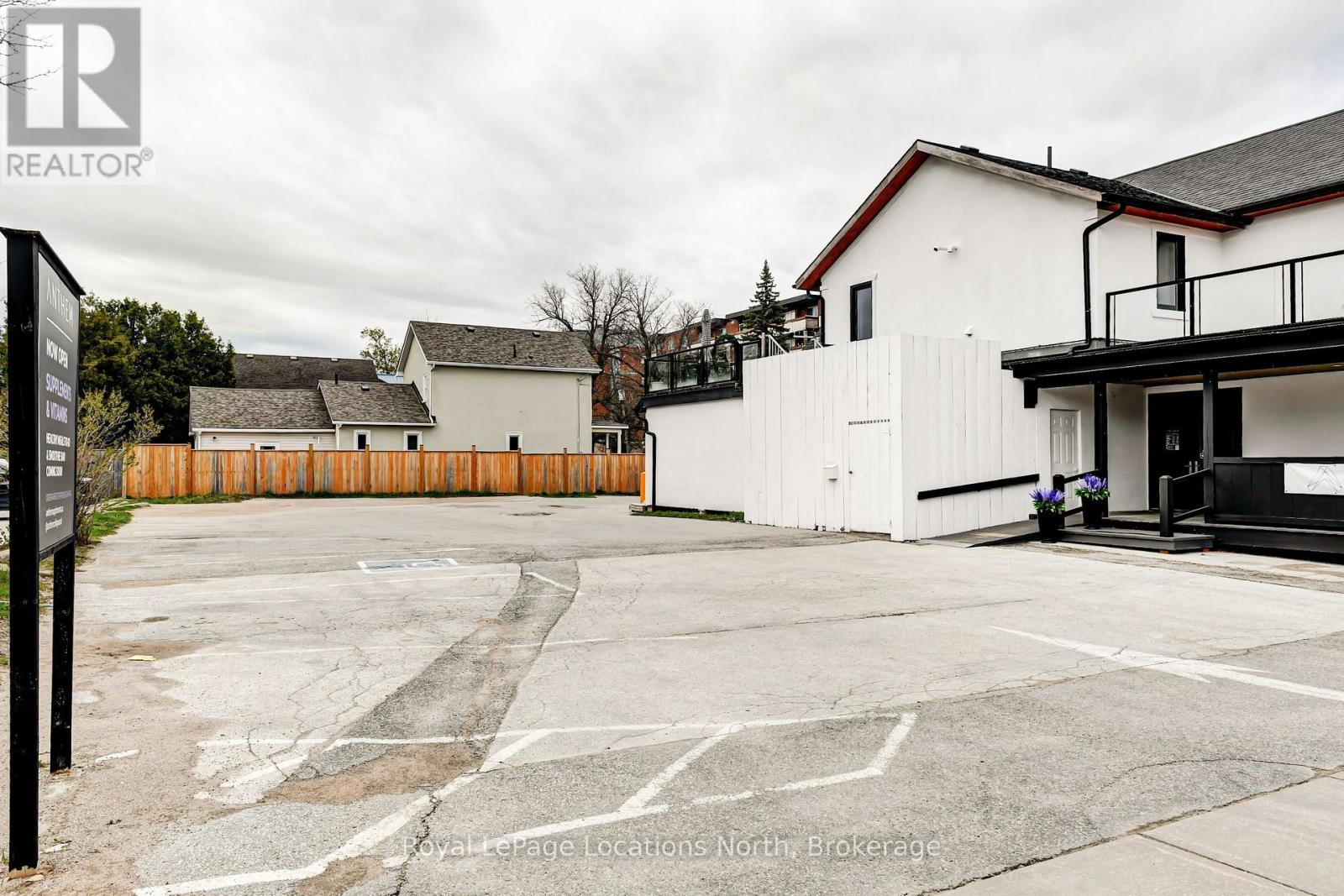 510 First Street, Collingwood, Ontario  L9Y 1B8 - Photo 3 - S13144210