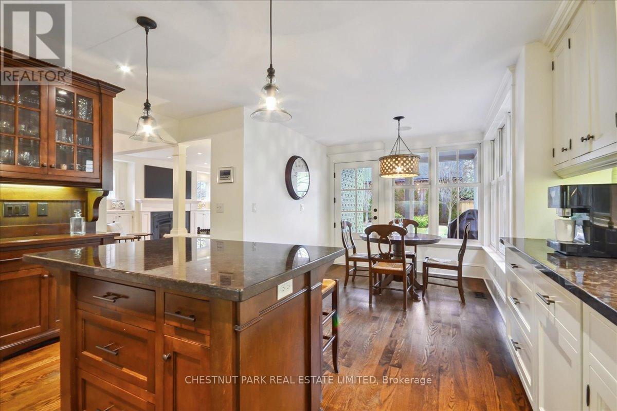 276 Spruce Street, Oakville, Ontario  L6J 2G7 - Photo 13 - W13143910