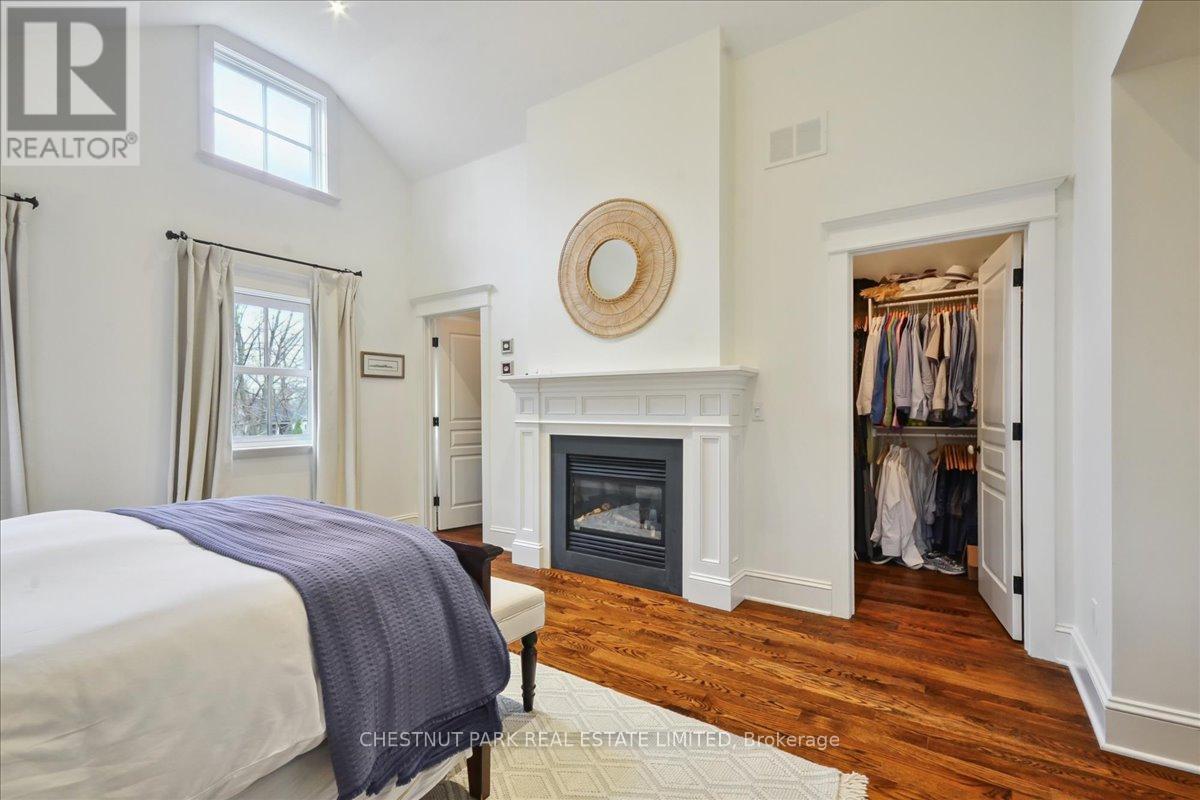 276 Spruce Street, Oakville, Ontario  L6J 2G7 - Photo 17 - W13143910