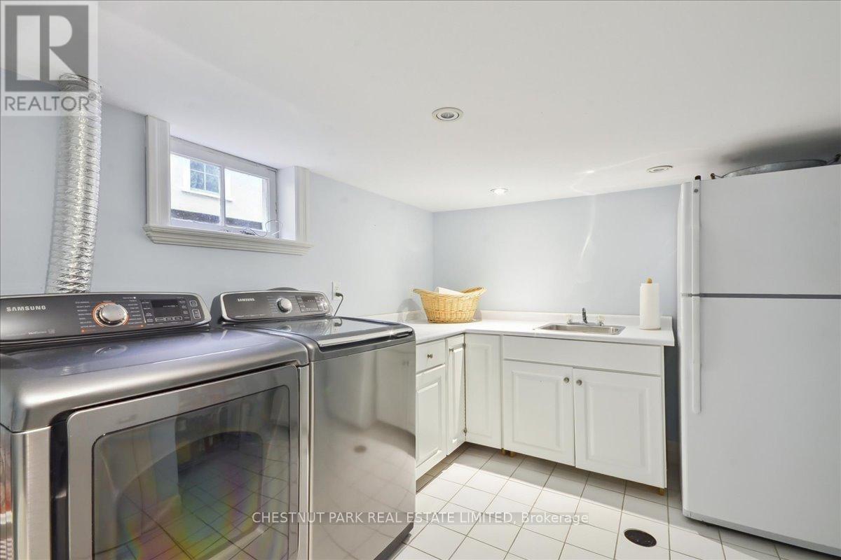 276 Spruce Street, Oakville, Ontario  L6J 2G7 - Photo 28 - W13143910
