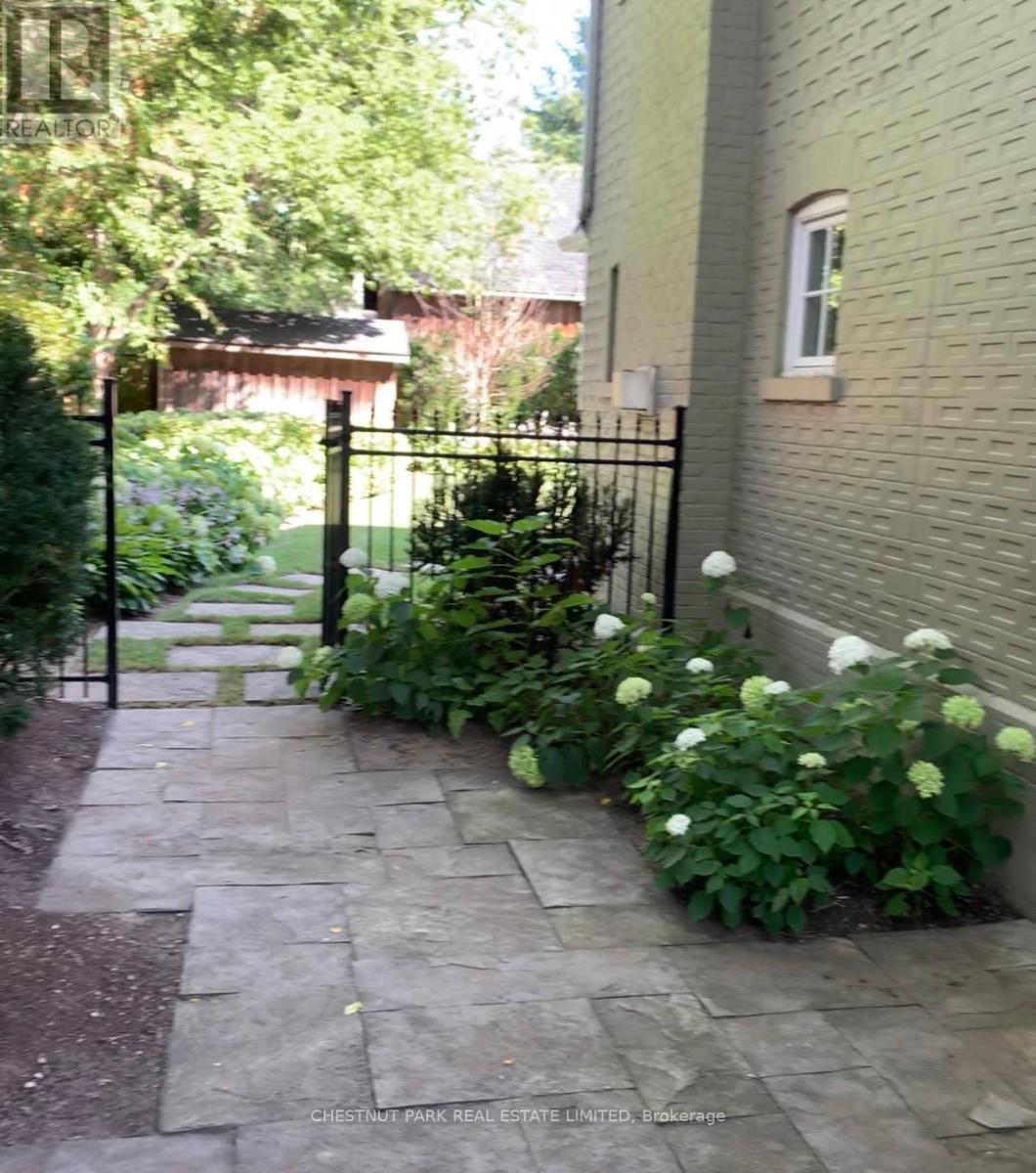 276 Spruce Street, Oakville, Ontario  L6J 2G7 - Photo 30 - W13143910