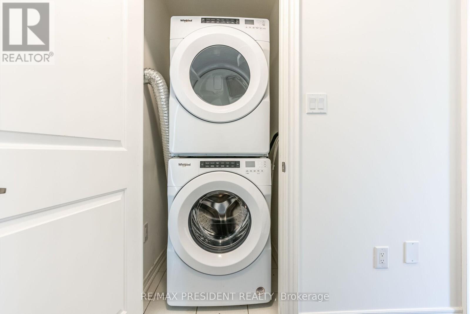 34 Queenpost Drive E, Brampton, Ontario  L6Y 6L2 - Photo 39 - W13143956