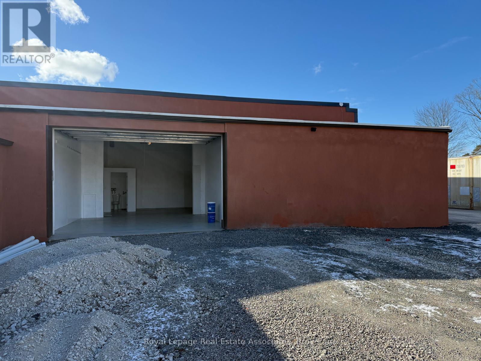 1299 St Mary's Avenue, Mississauga, Ontario L5E 1H9 - Photo 1 - W13143982