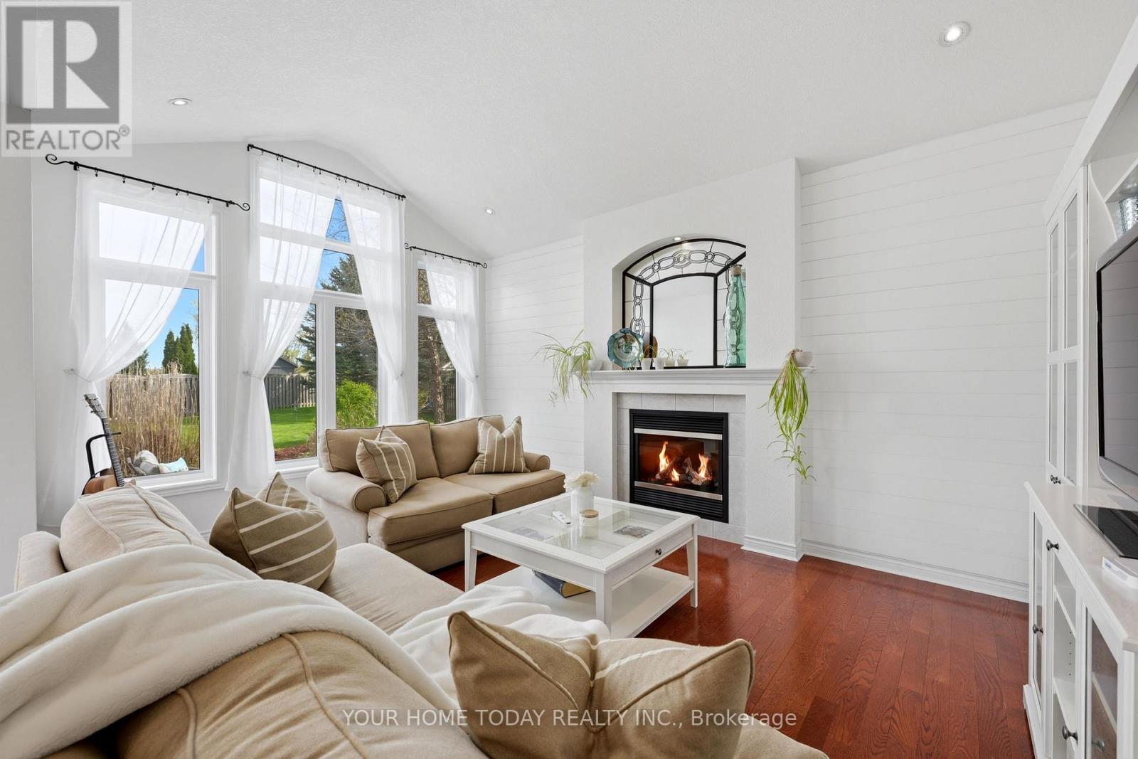 3 Nelles Street, Halton Hills, Ontario  L7J 2Y7 - Photo 15 - W13144004