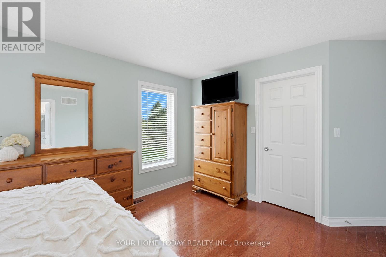 3 Nelles Street, Halton Hills, Ontario  L7J 2Y7 - Photo 20 - W13144004