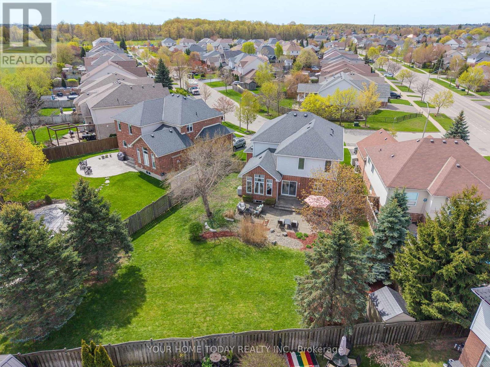 3 Nelles Street, Halton Hills, Ontario  L7J 2Y7 - Photo 3 - W13144004