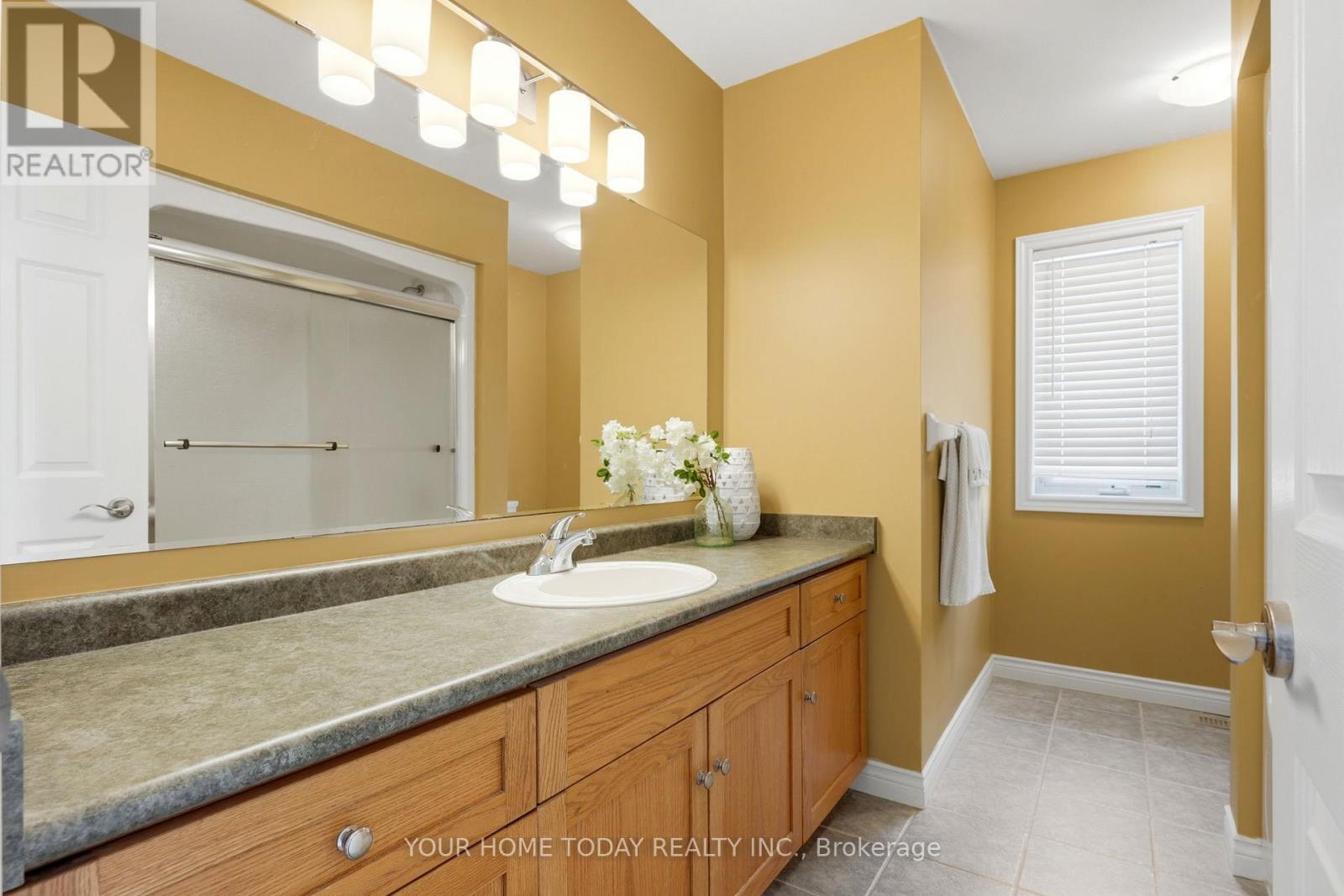 3 Nelles Street, Halton Hills, Ontario  L7J 2Y7 - Photo 30 - W13144004